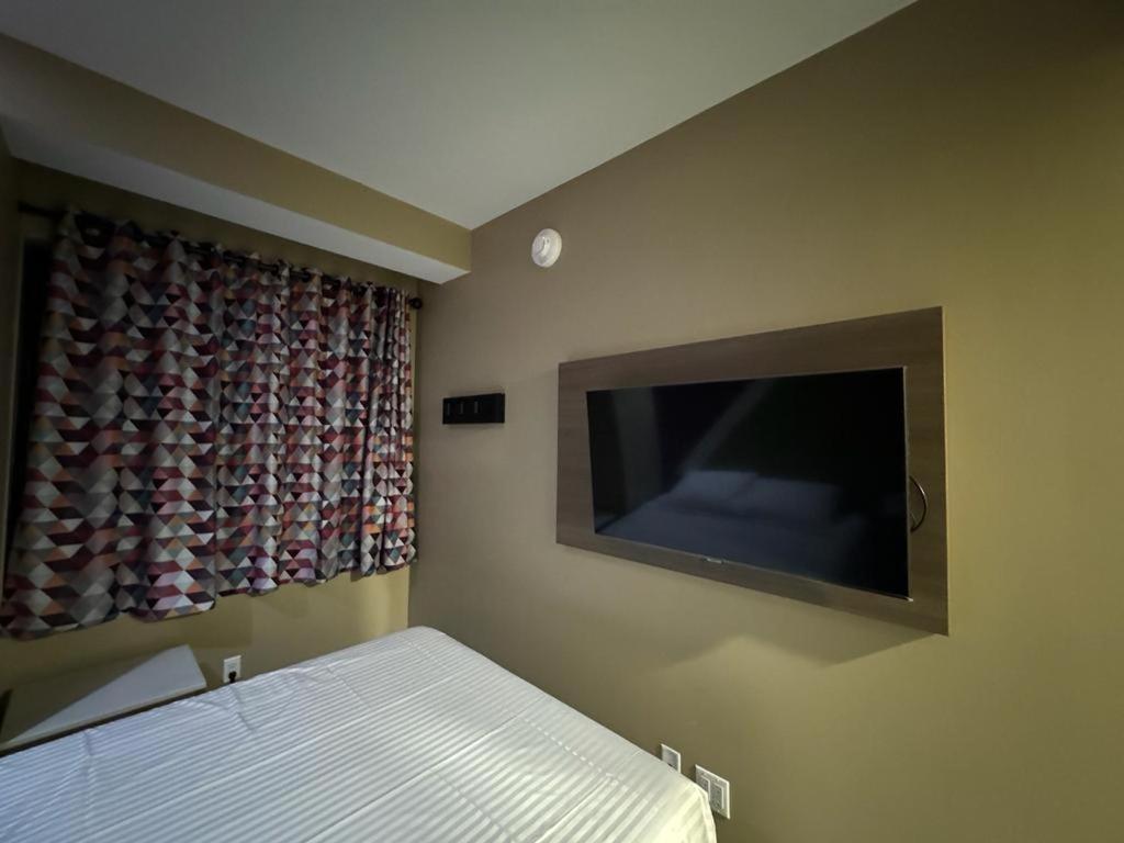 Moon Hotel Brooklyn Ню Йорк Екстериор снимка