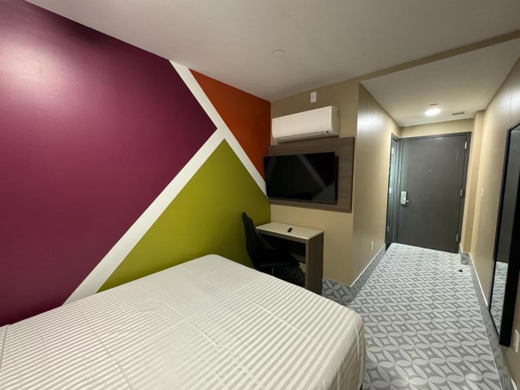 Moon Hotel Brooklyn Ню Йорк Екстериор снимка